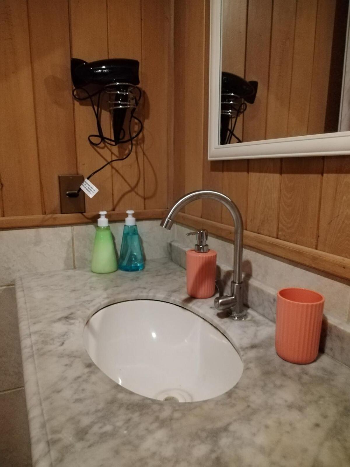 Habitacion Arrayan كاسترو المظهر الخارجي الصورة